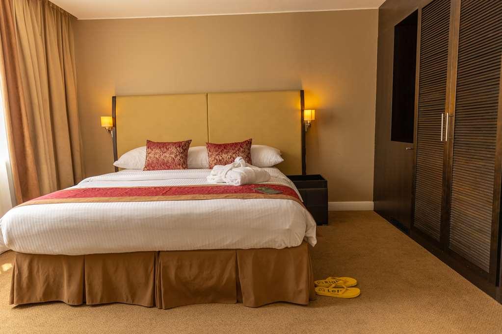 Lancaster Accra Hotel Room photo