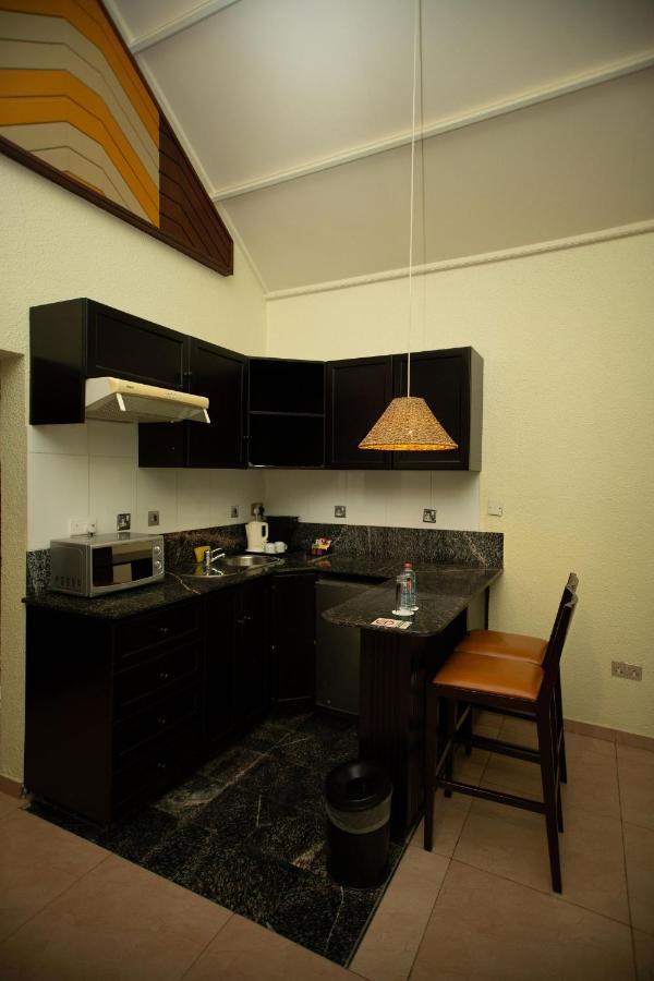 Lancaster Accra Hotel Exterior photo