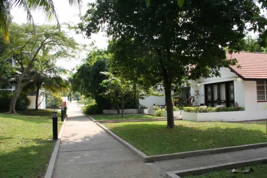 Lancaster Accra Hotel Exterior photo